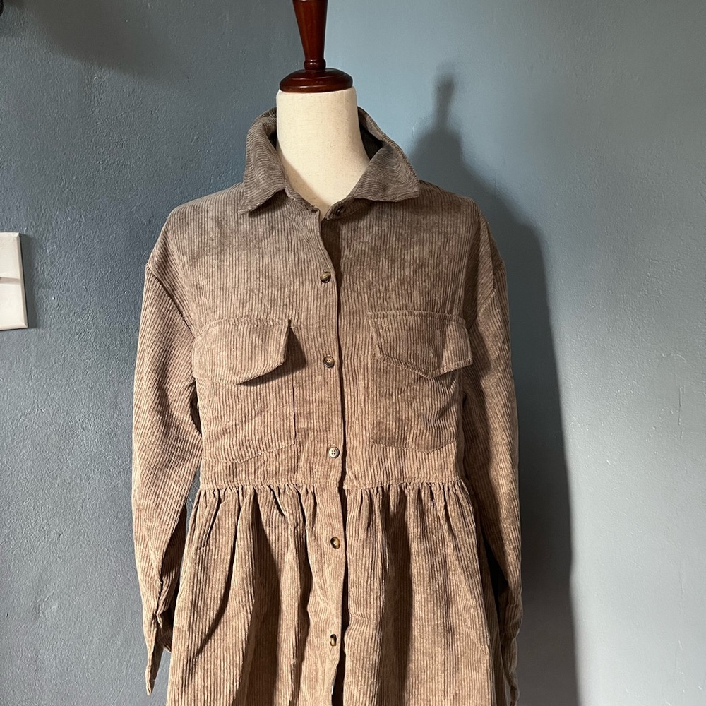 NEW Grey Corduroy Size L Peplum Shacket Unbranded, Excellent Quality
